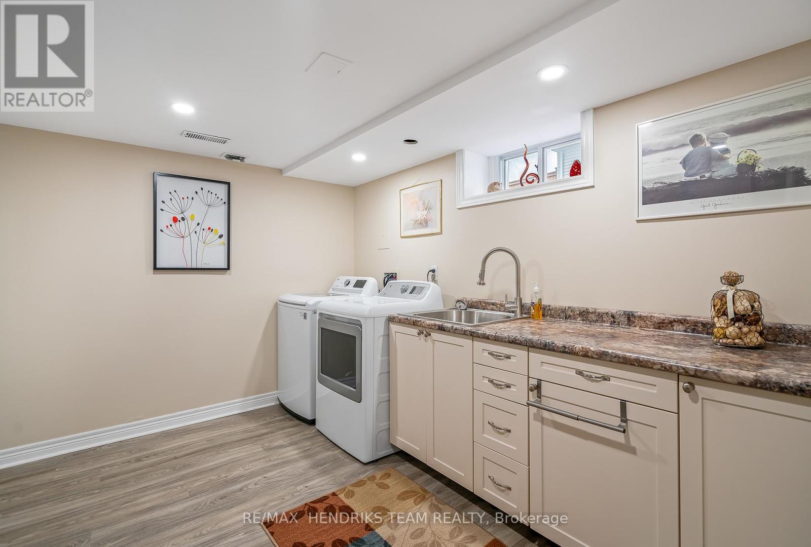 415 Riverside Drive, Welland (772 - Broadway), Ontario  L3C 5E8 - Photo 26 - X12045800
