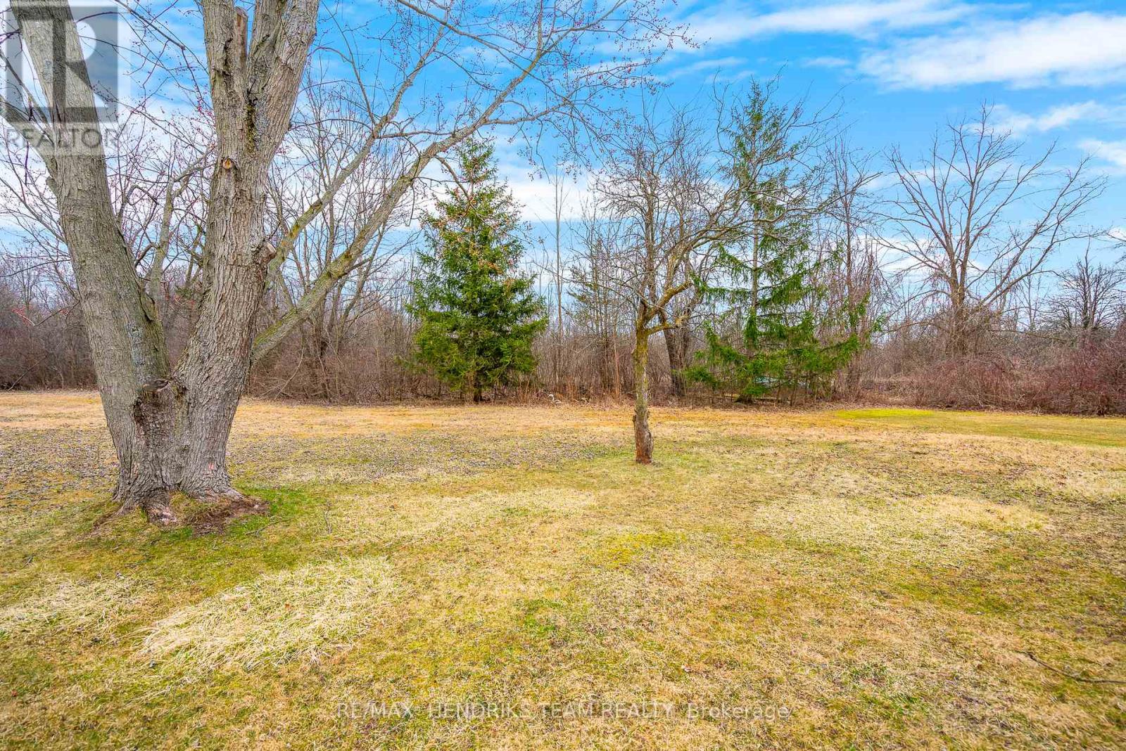 415 Riverside Drive, Welland (772 - Broadway), Ontario  L3C 5E8 - Photo 40 - X12045800