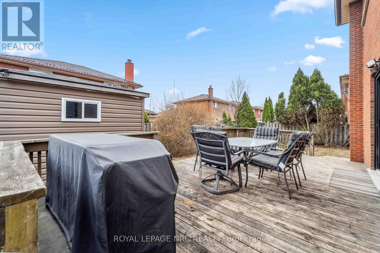 701 Upper Paradise Road, Hamilton (Gilkson), Ontario  L9C 5R1 - Photo 41 - X12046987