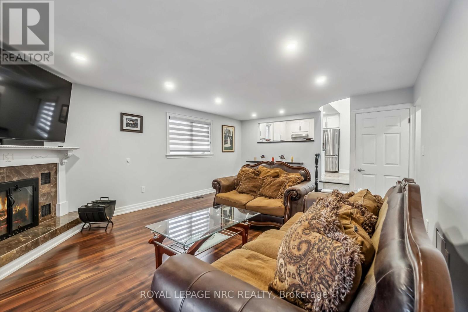701 Upper Paradise Road, Hamilton (Gilkson), Ontario  L9C 5R1 - Photo 7 - X12046987