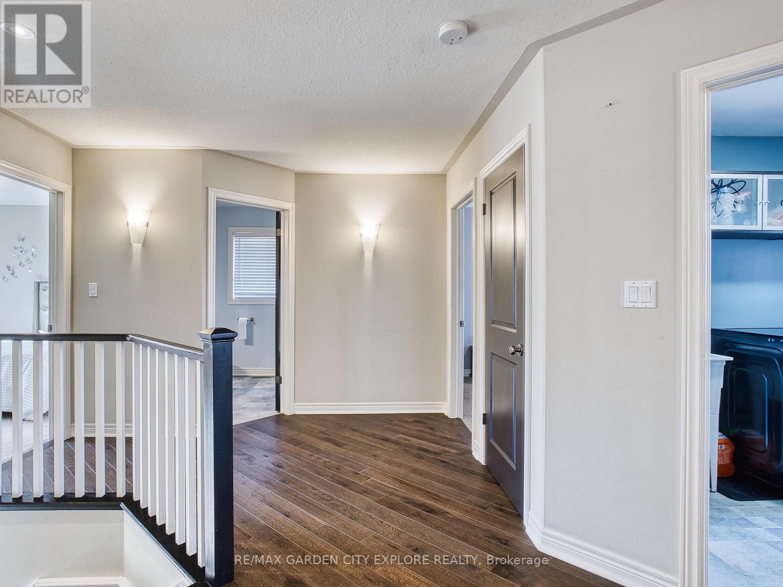 29 Agincourt Crescent, St. Catharines (462 - Rykert/vansickle), Ontario  L2S 4B4 - Photo 17 - X12047450