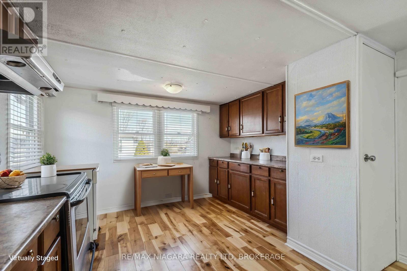21 - 2175 Mewburn Road, Niagara Falls (207 - Casey), Ontario  L2E 6S4 - Photo 16 - X12047624