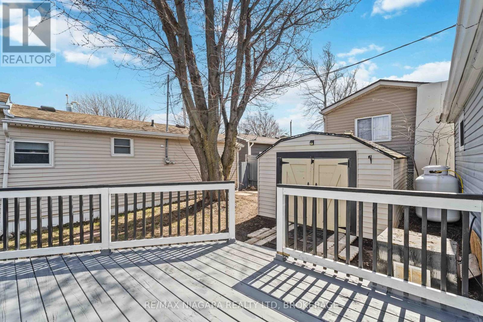 21 - 2175 Mewburn Road, Niagara Falls (207 - Casey), Ontario  L2E 6S4 - Photo 7 - X12047624