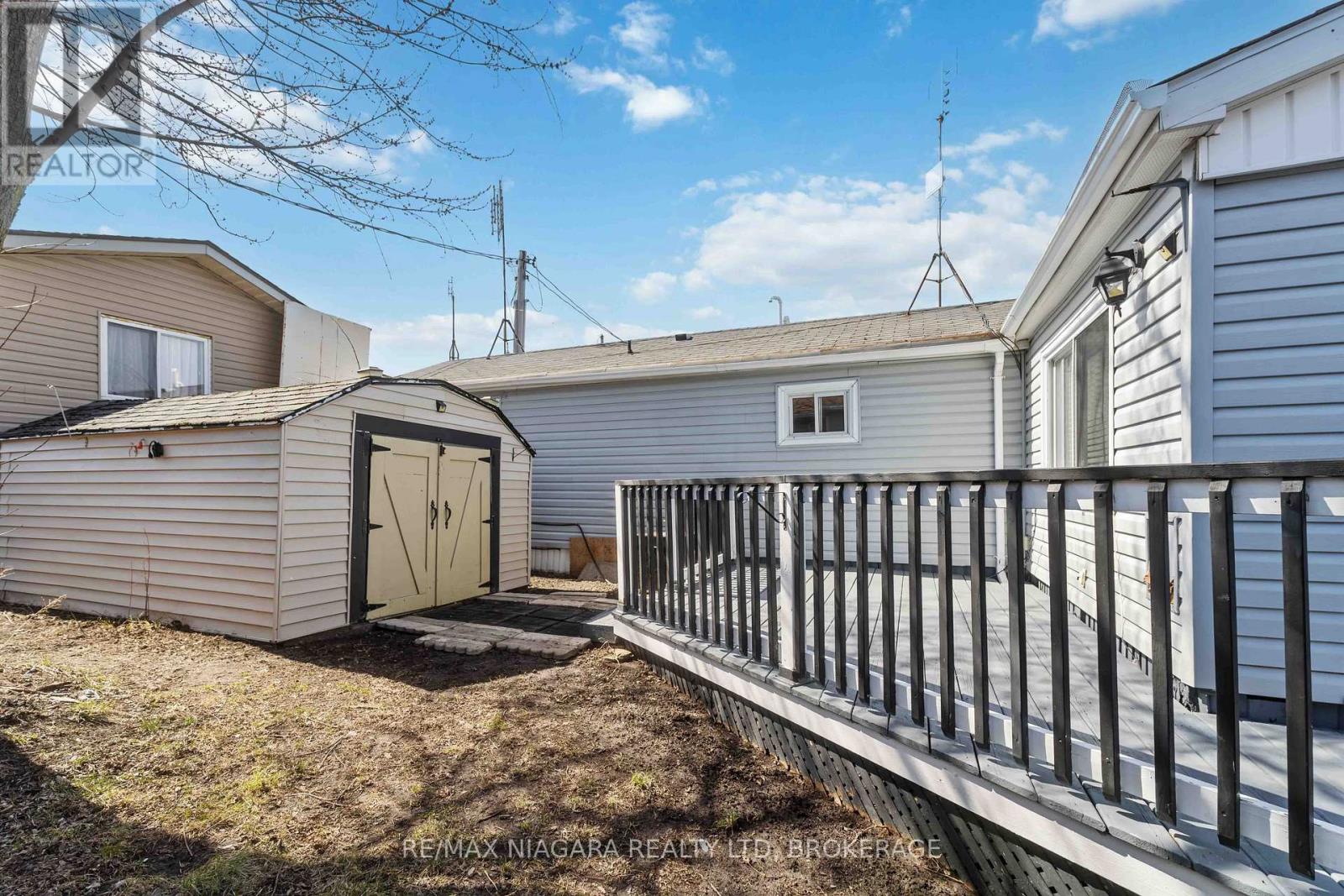 21 - 2175 Mewburn Road, Niagara Falls (207 - Casey), Ontario  L2E 6S4 - Photo 8 - X12047624