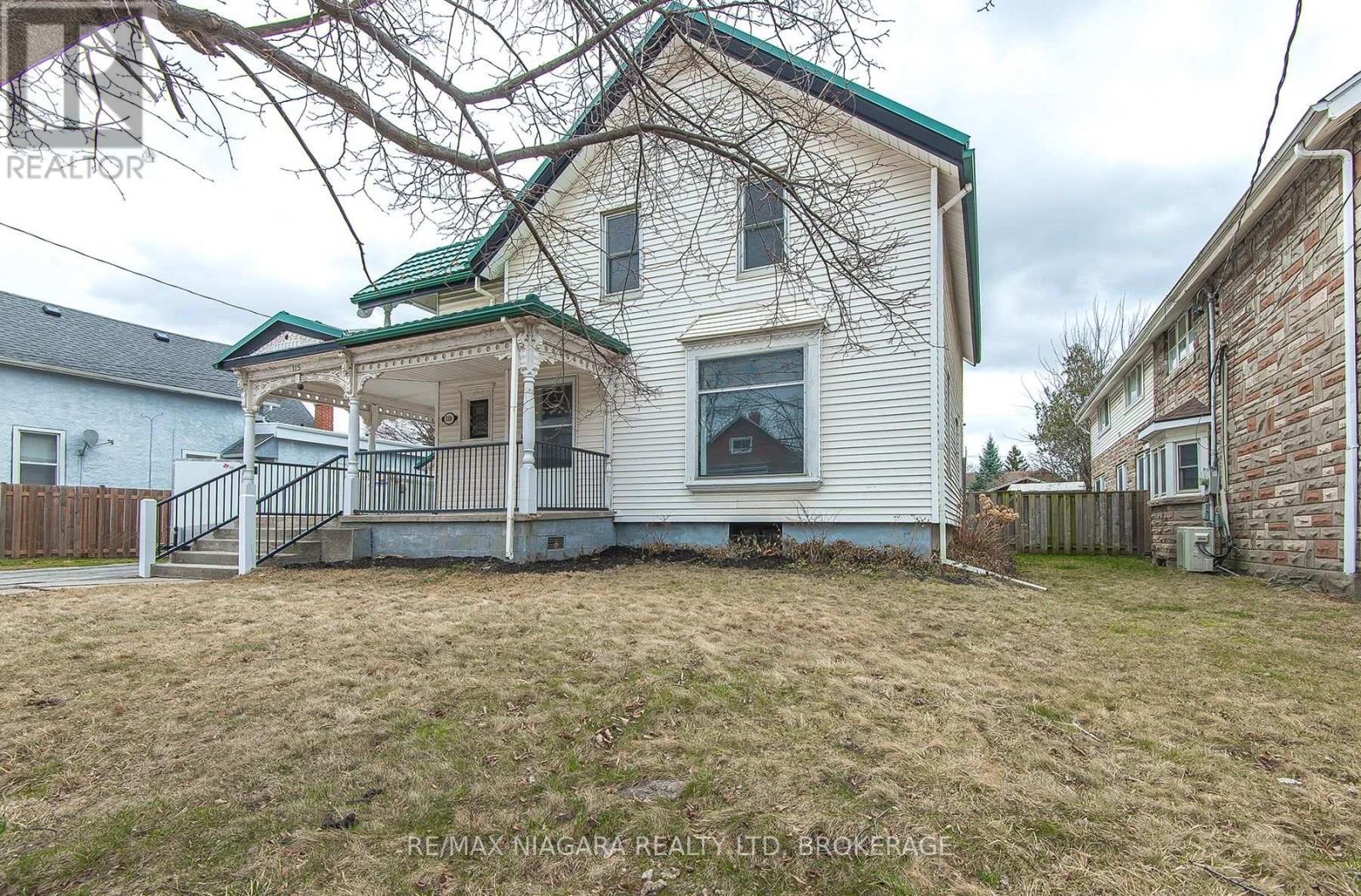 115 West Main Street, Welland (772 - Broadway), Ontario  L3C 4Z8 - Photo 2 - X12049975