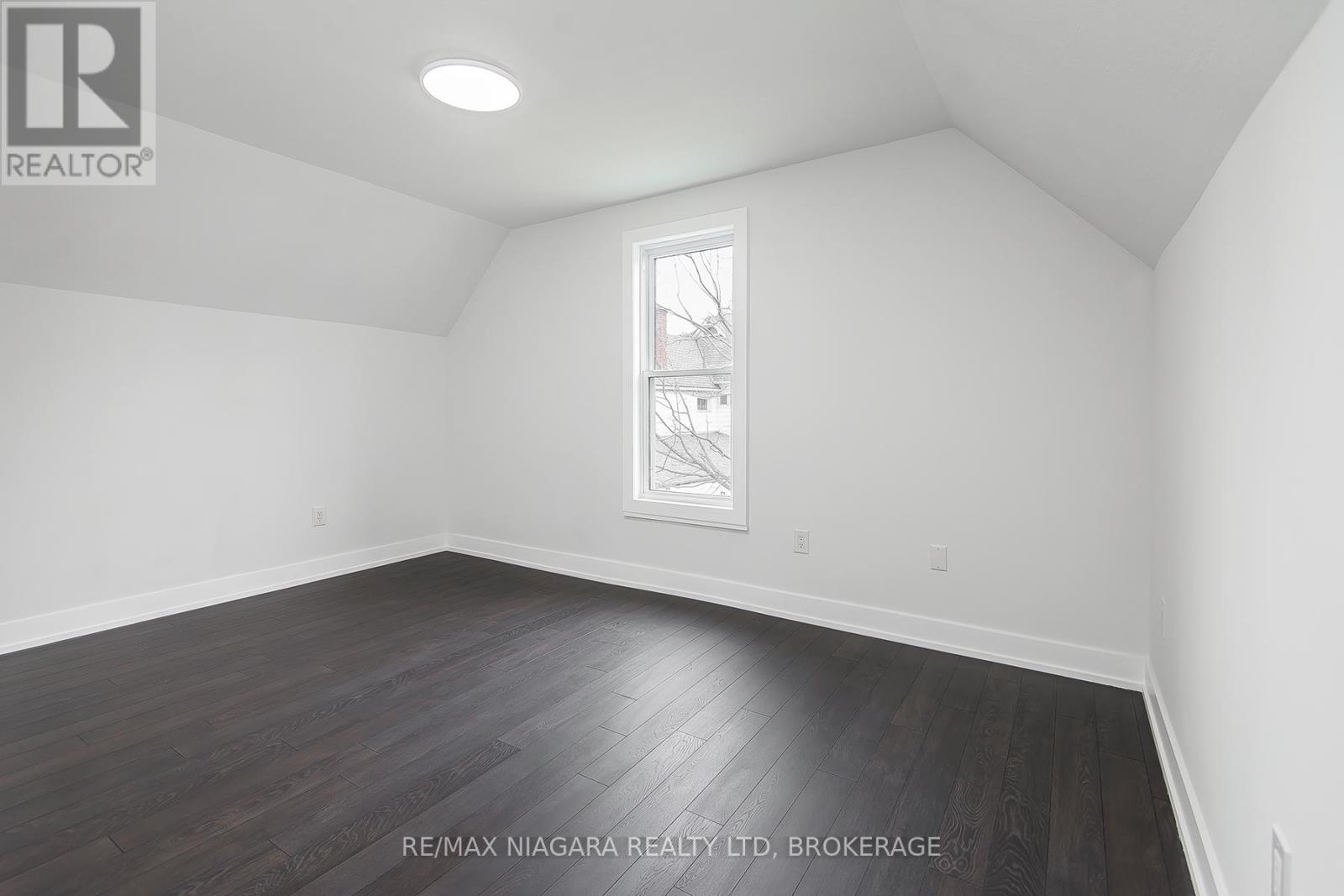 115 West Main Street, Welland (772 - Broadway), Ontario  L3C 4Z8 - Photo 29 - X12049975