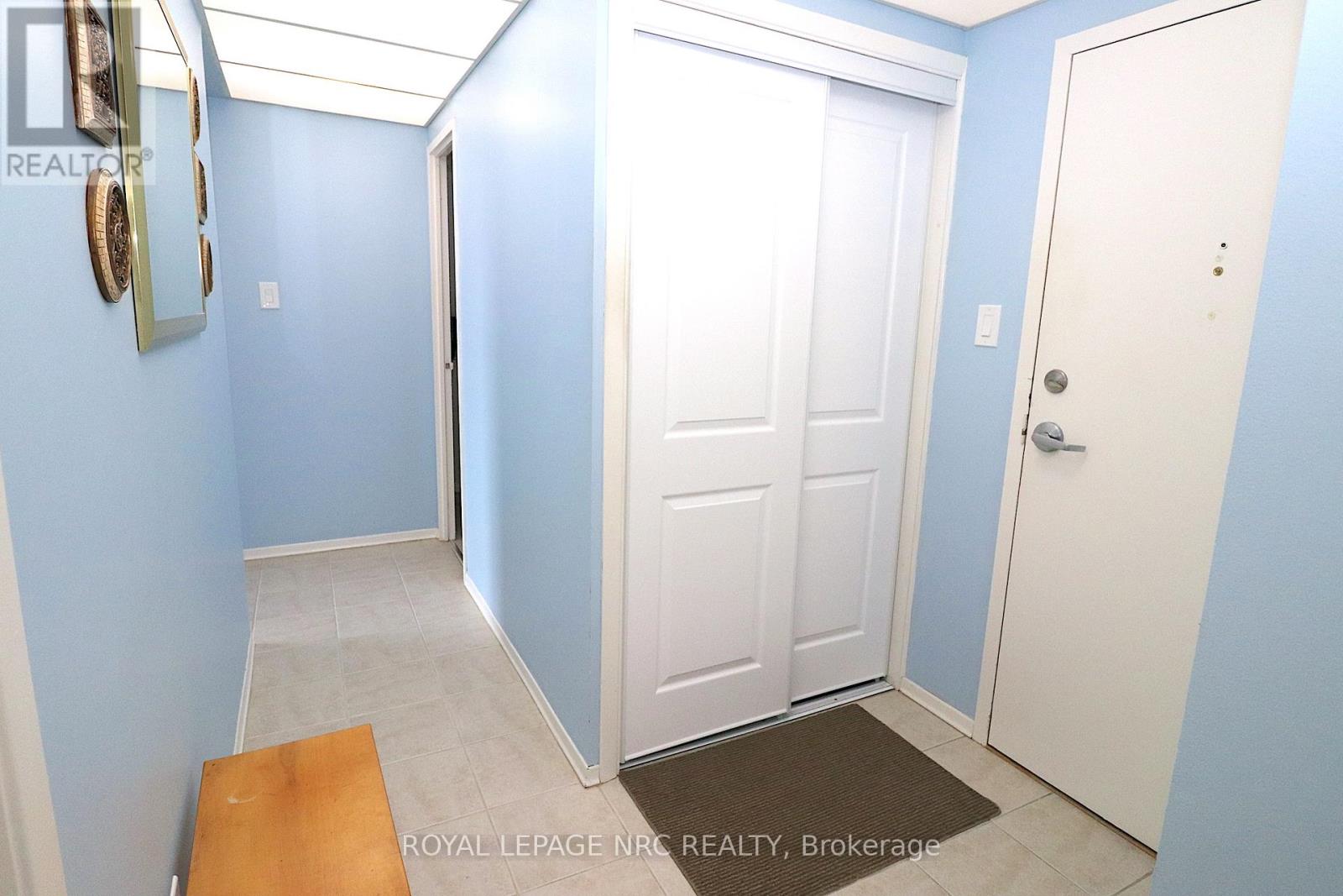 202 - 7 Gale Crescent, St. Catharines (450 - E. Chester), Ontario  L2R 7M8 - Photo 18 - X12052200