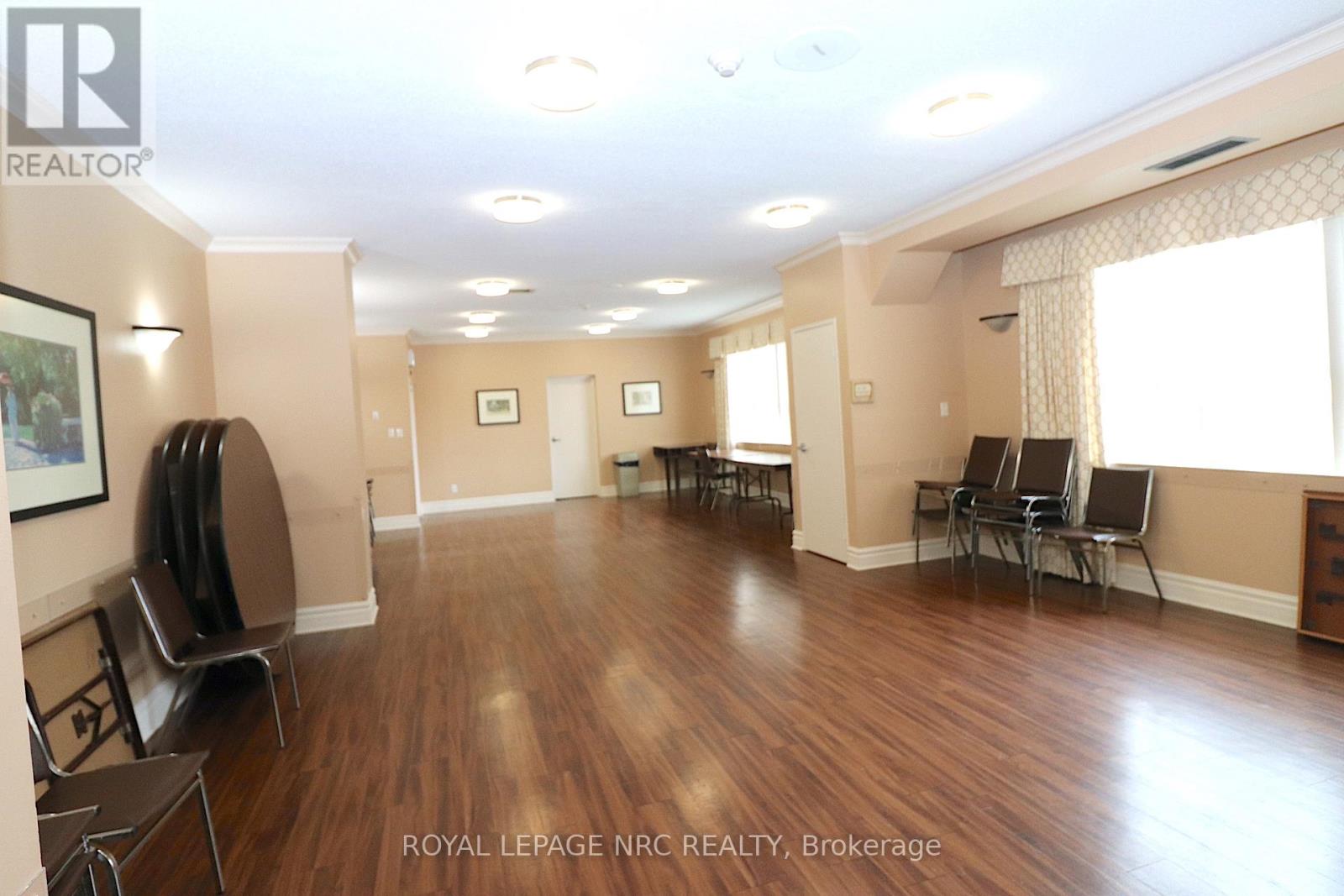 202 - 7 Gale Crescent, St. Catharines (450 - E. Chester), Ontario  L2R 7M8 - Photo 24 - X12052200