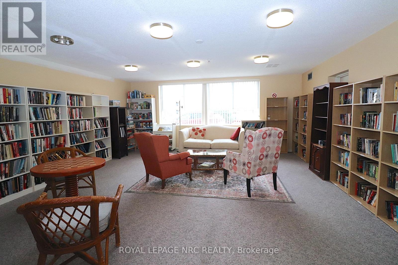 202 - 7 Gale Crescent, St. Catharines (450 - E. Chester), Ontario  L2R 7M8 - Photo 26 - X12052200