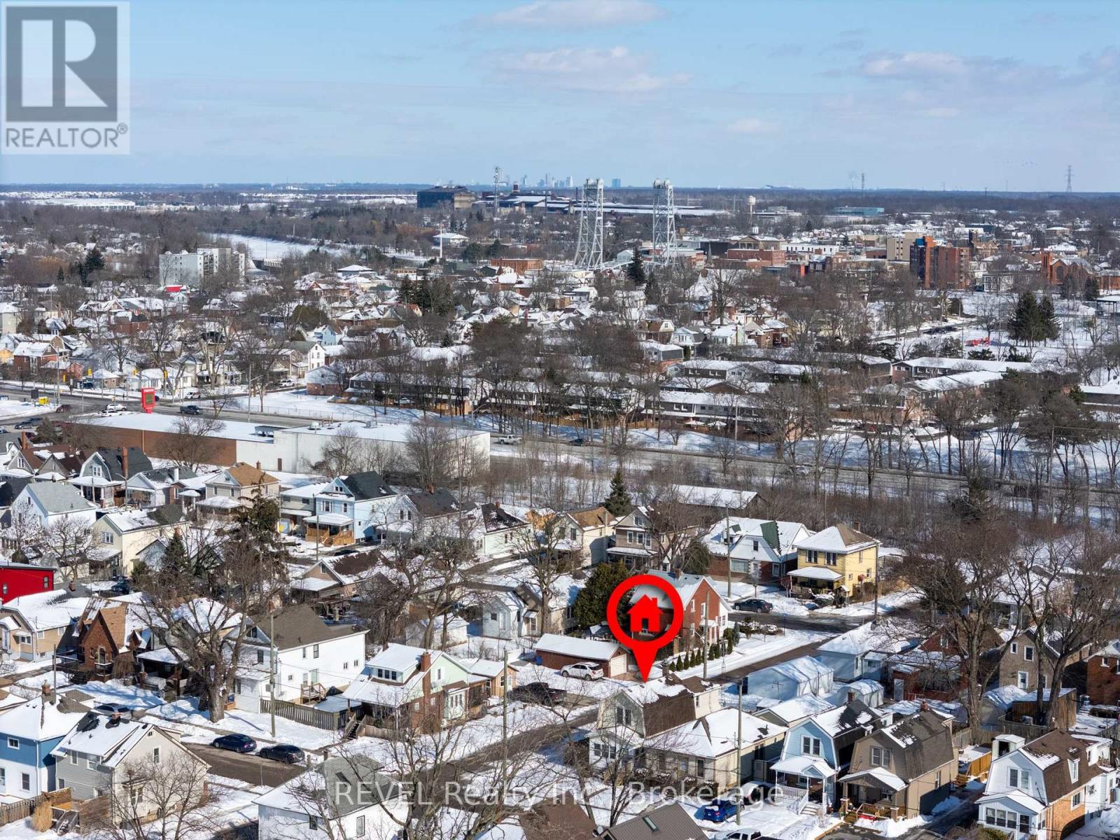 70 Oakland Avenue, Welland (772 - Broadway), Ontario  L3C 2C1 - Photo 44 - X12053116
