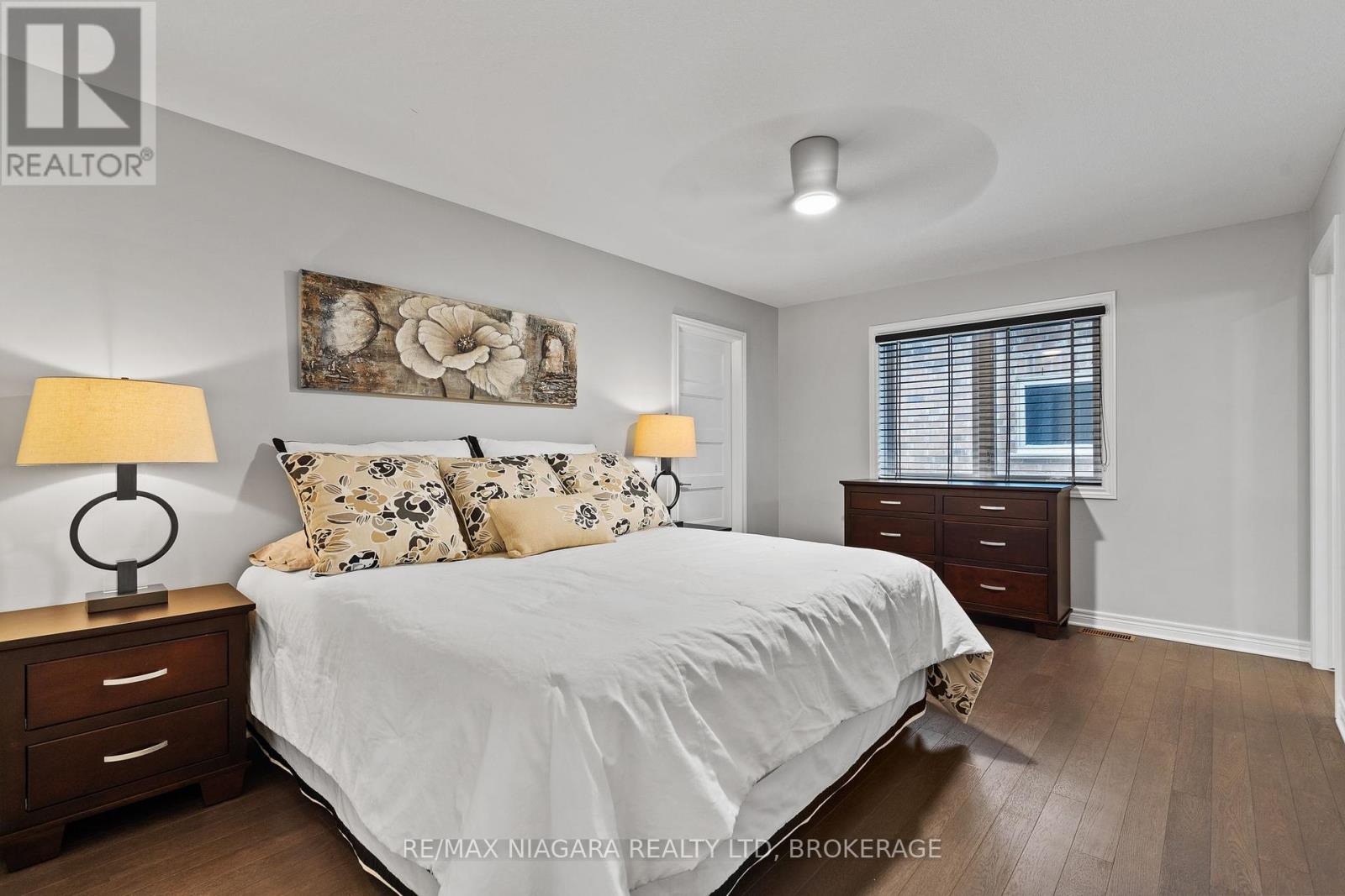 2 Eastman Gateway, Thorold (562 - Hurricane/merrittville), Ontario  L2V 0E2 - Photo 15 - X12054872