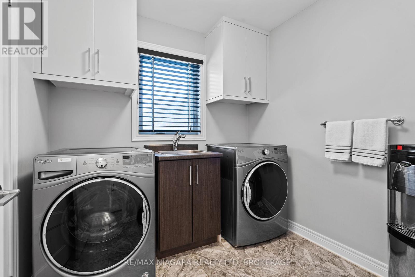 2 Eastman Gateway, Thorold (562 - Hurricane/merrittville), Ontario  L2V 0E2 - Photo 20 - X12054872