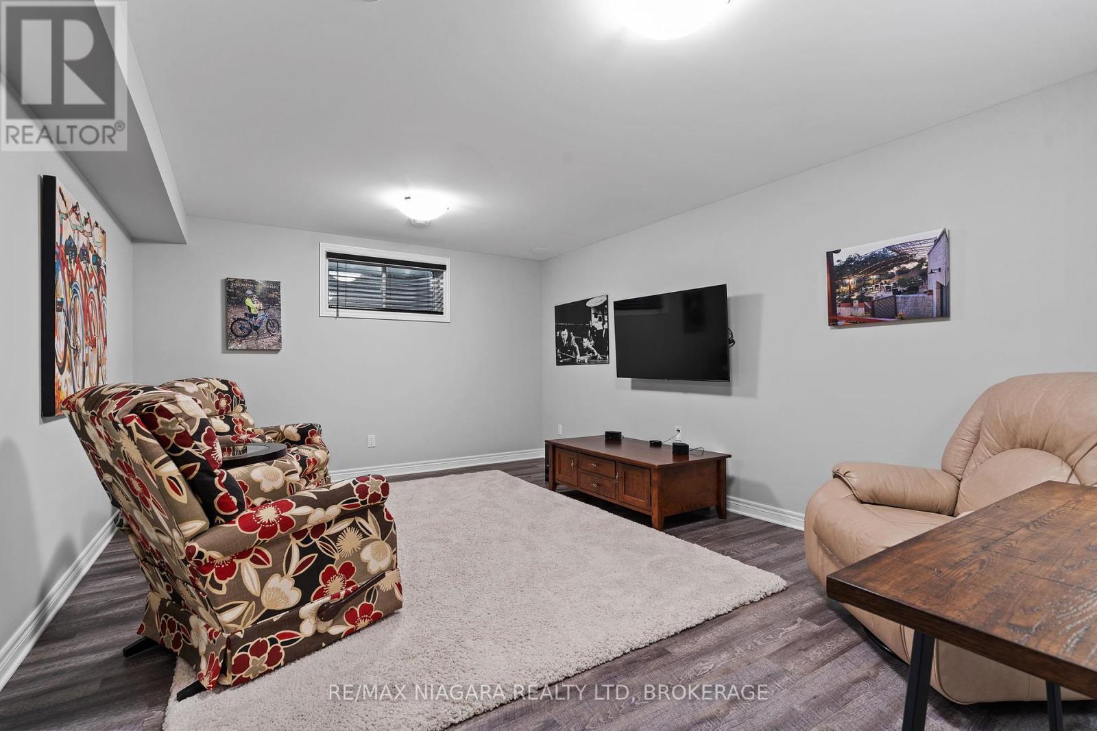 2 Eastman Gateway, Thorold (562 - Hurricane/merrittville), Ontario  L2V 0E2 - Photo 22 - X12054872