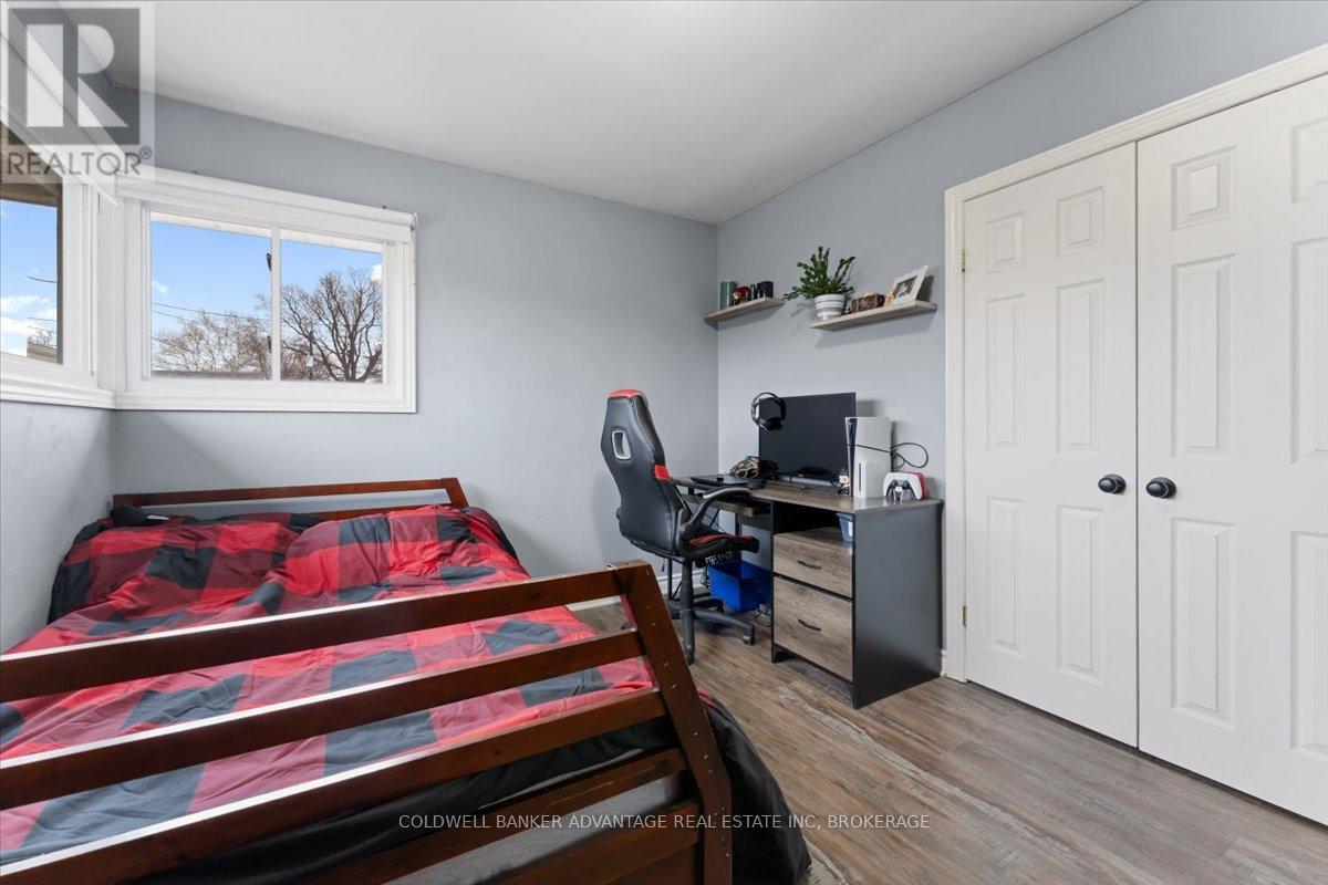 9 Meadowvale Drive, St. Catharines (443 - Lakeport), Ontario  L2N 3Z6 - Photo 20 - X12055441