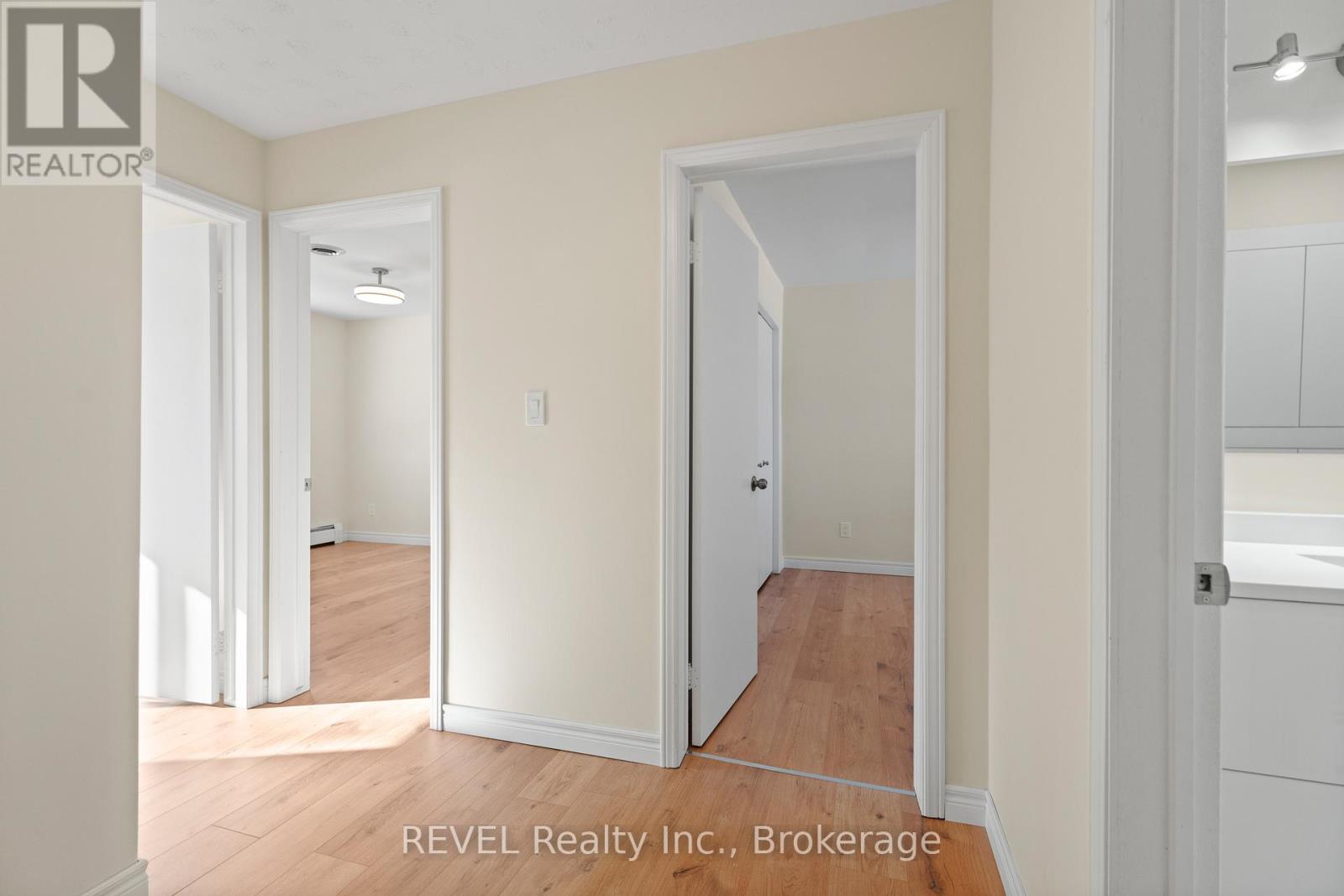 7797 Mulhern Street, Niagara Falls (Ascot), Ontario  L2H 1B6 - Photo 16 - X12055926