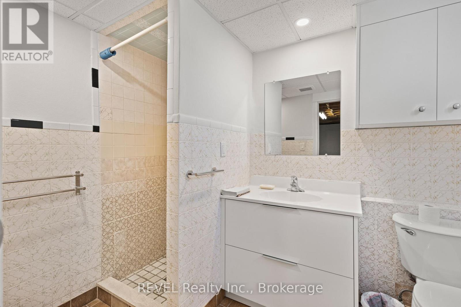 7797 Mulhern Street, Niagara Falls (Ascot), Ontario  L2H 1B6 - Photo 27 - X12055926