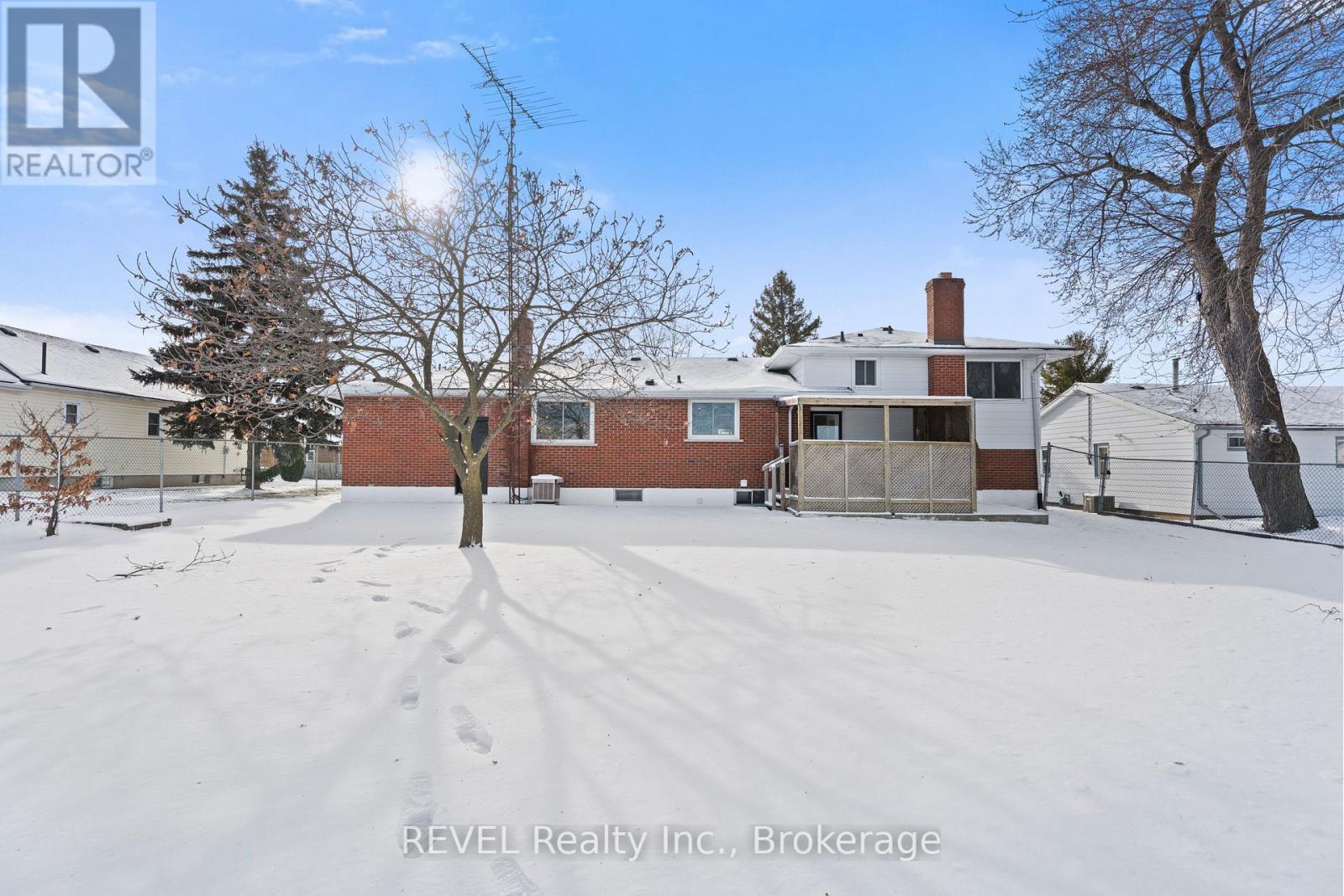 7797 Mulhern Street, Niagara Falls (Ascot), Ontario  L2H 1B6 - Photo 33 - X12055926