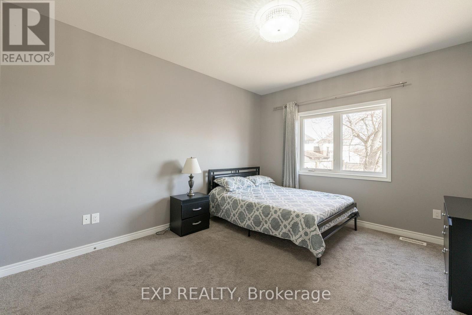 7148 Garner Road, Niagara Falls (219 - Forestview), Ontario  L2E 6S5 - Photo 26 - X12056602