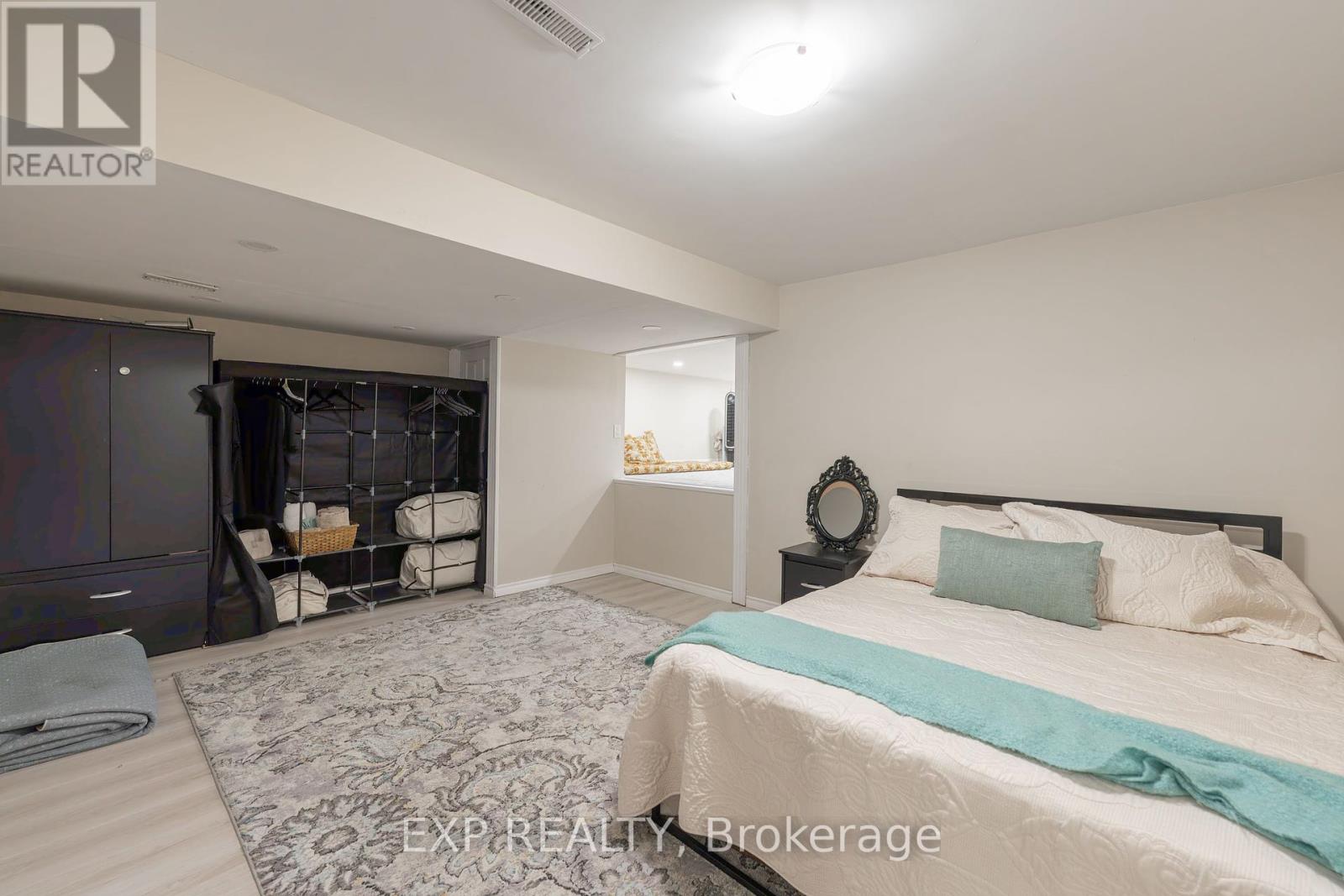 7148 Garner Road, Niagara Falls (219 - Forestview), Ontario  L2E 6S5 - Photo 41 - X12056602