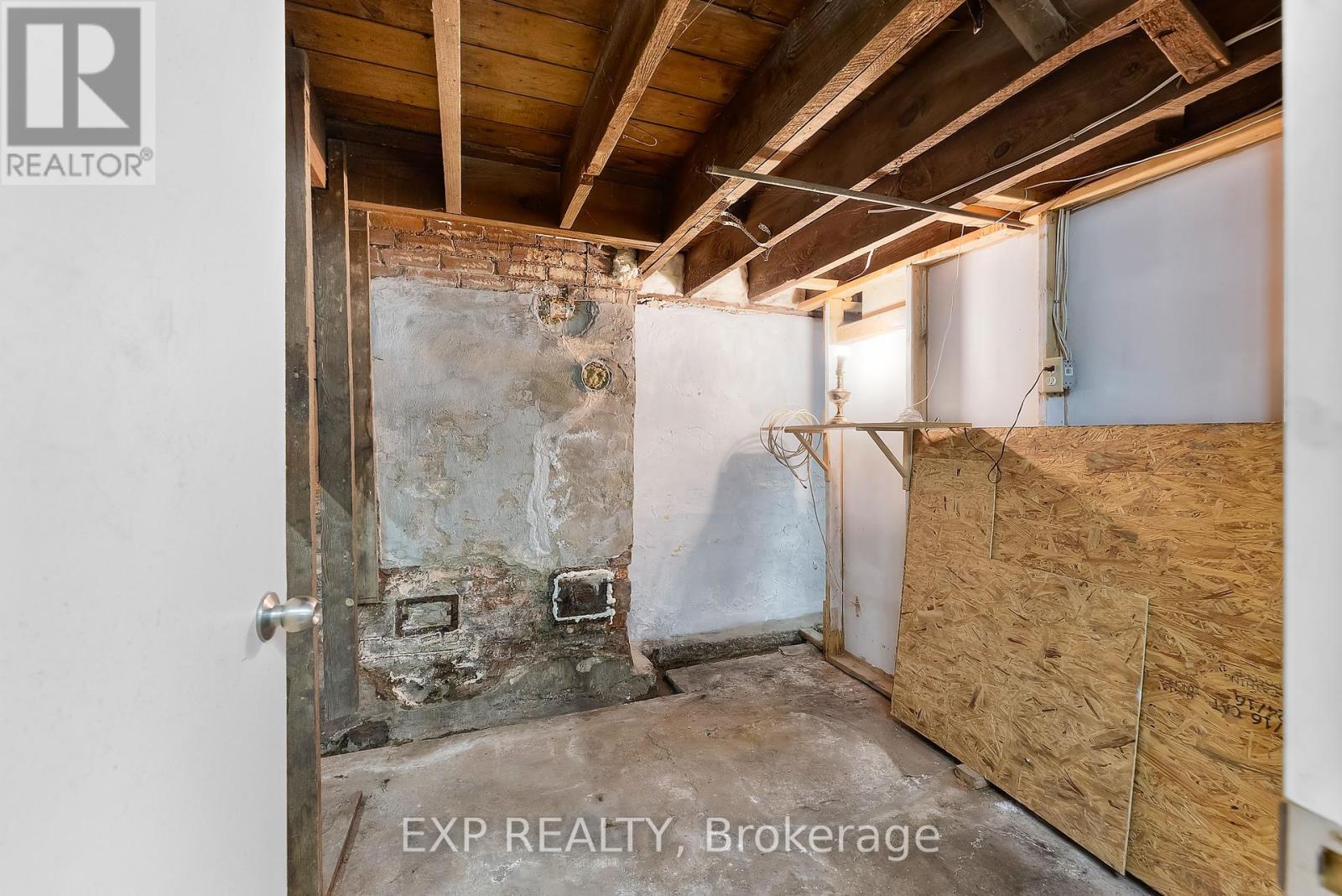 4747 Third Avenue, Niagara Falls (211 - Cherrywood), Ontario  L2E 4L7 - Photo 22 - X12056788