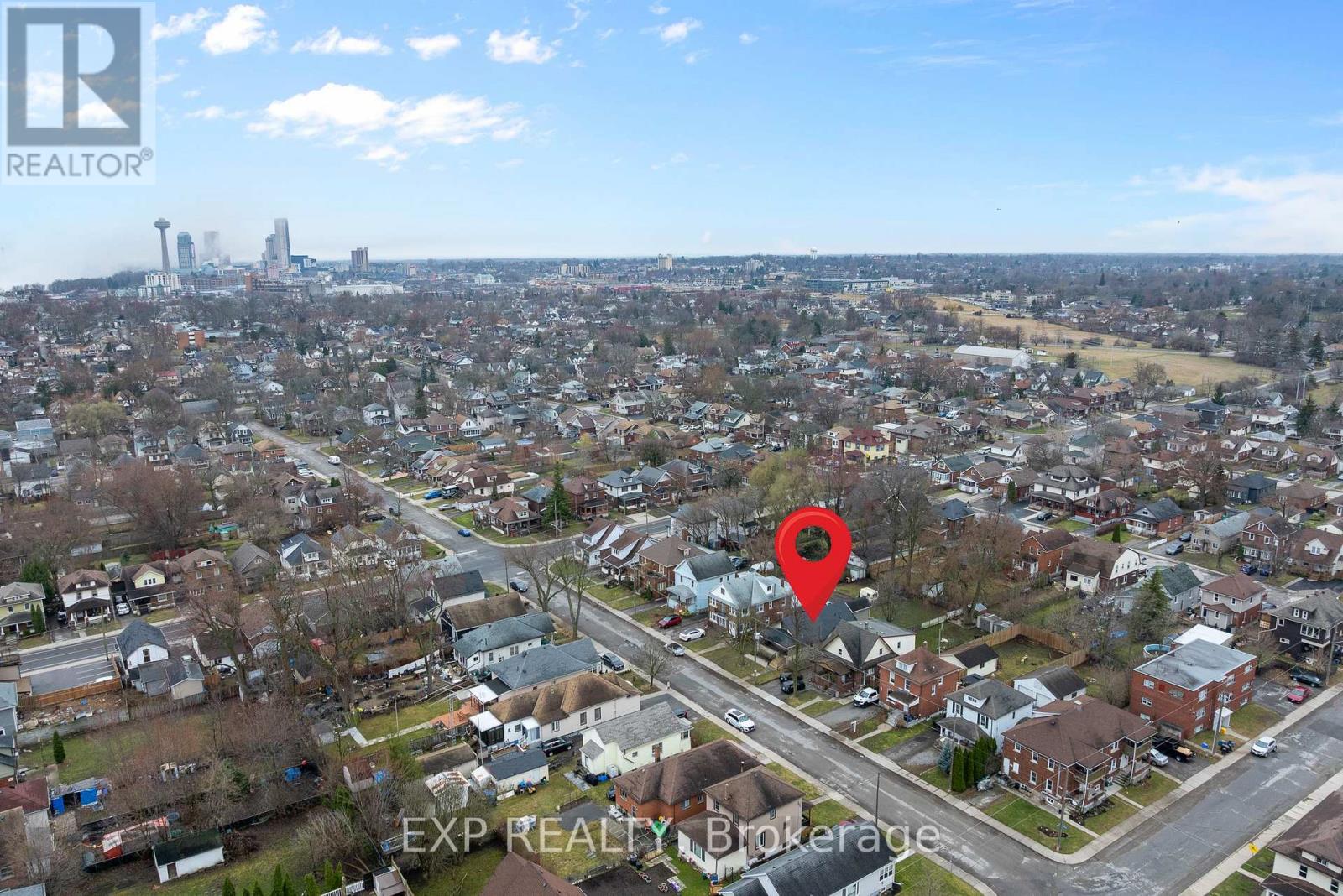 4747 Third Avenue, Niagara Falls (211 - Cherrywood), Ontario  L2E 4L7 - Photo 4 - X12056788