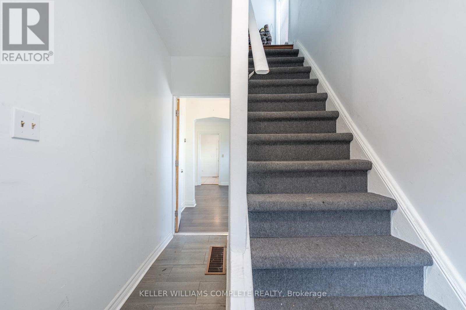 149 Strathcona Avenue N, Hamilton (Strathcona), Ontario  L8R 3C4 - Photo 26 - X12056802
