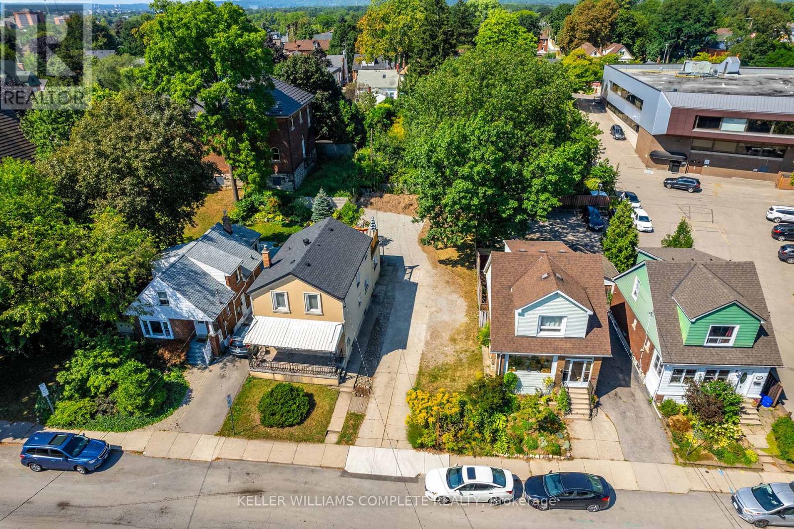 149 Strathcona Avenue N, Hamilton (Strathcona), Ontario  L8R 3C4 - Photo 7 - X12056802
