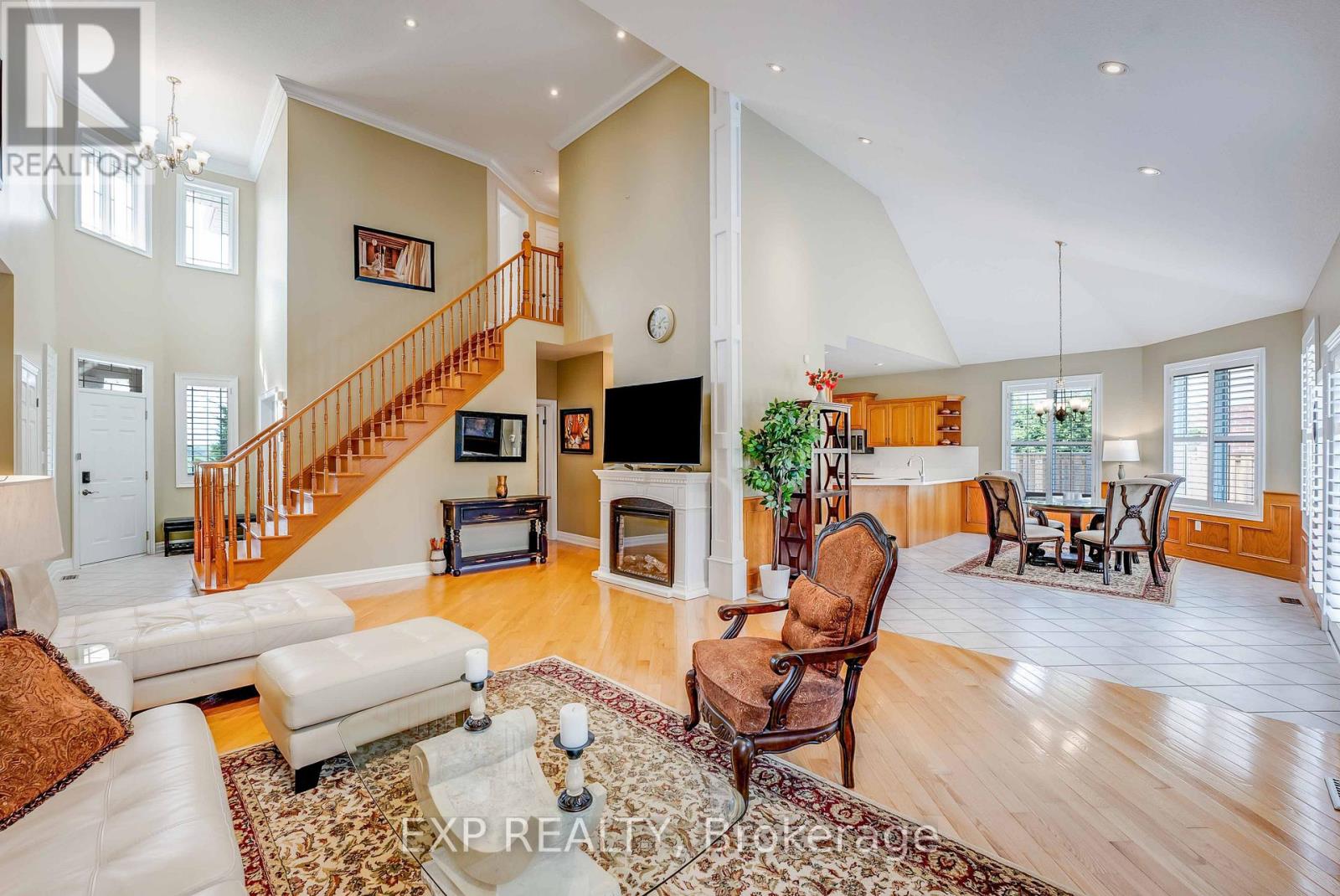 3750 Kalar Road, Niagara Falls (208 - Mt. Carmel), Ontario  L2H 0K2 - Photo 17 - X12057772