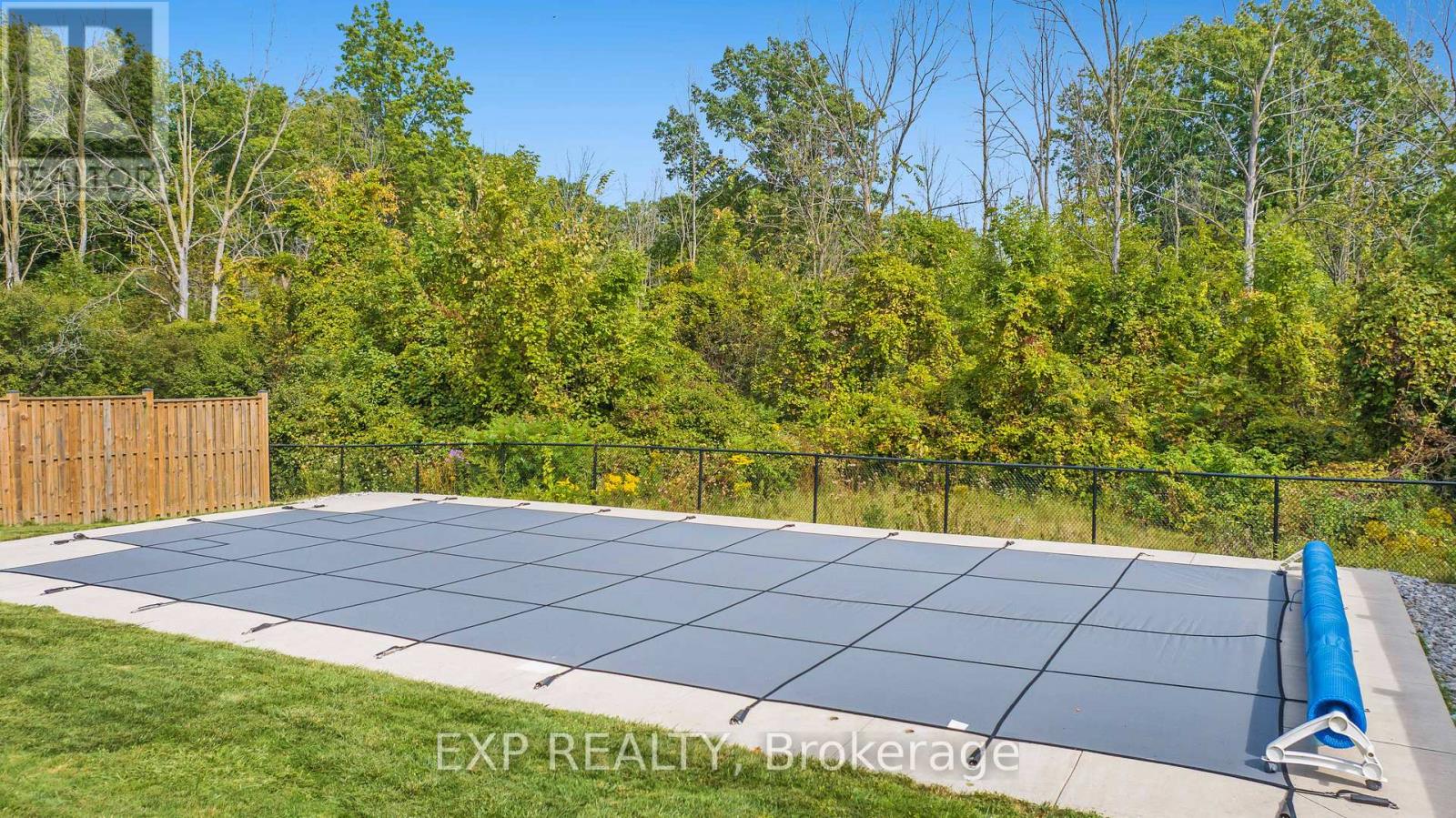 3750 Kalar Road, Niagara Falls (208 - Mt. Carmel), Ontario  L2H 0K2 - Photo 35 - X12057772