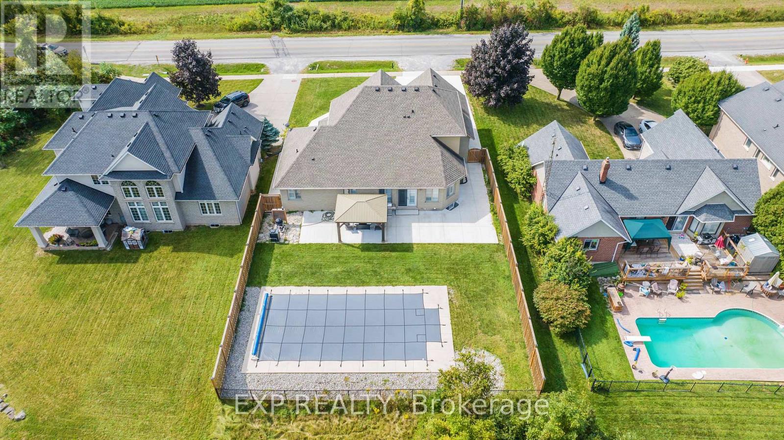 3750 Kalar Road, Niagara Falls (208 - Mt. Carmel), Ontario  L2H 0K2 - Photo 41 - X12057772