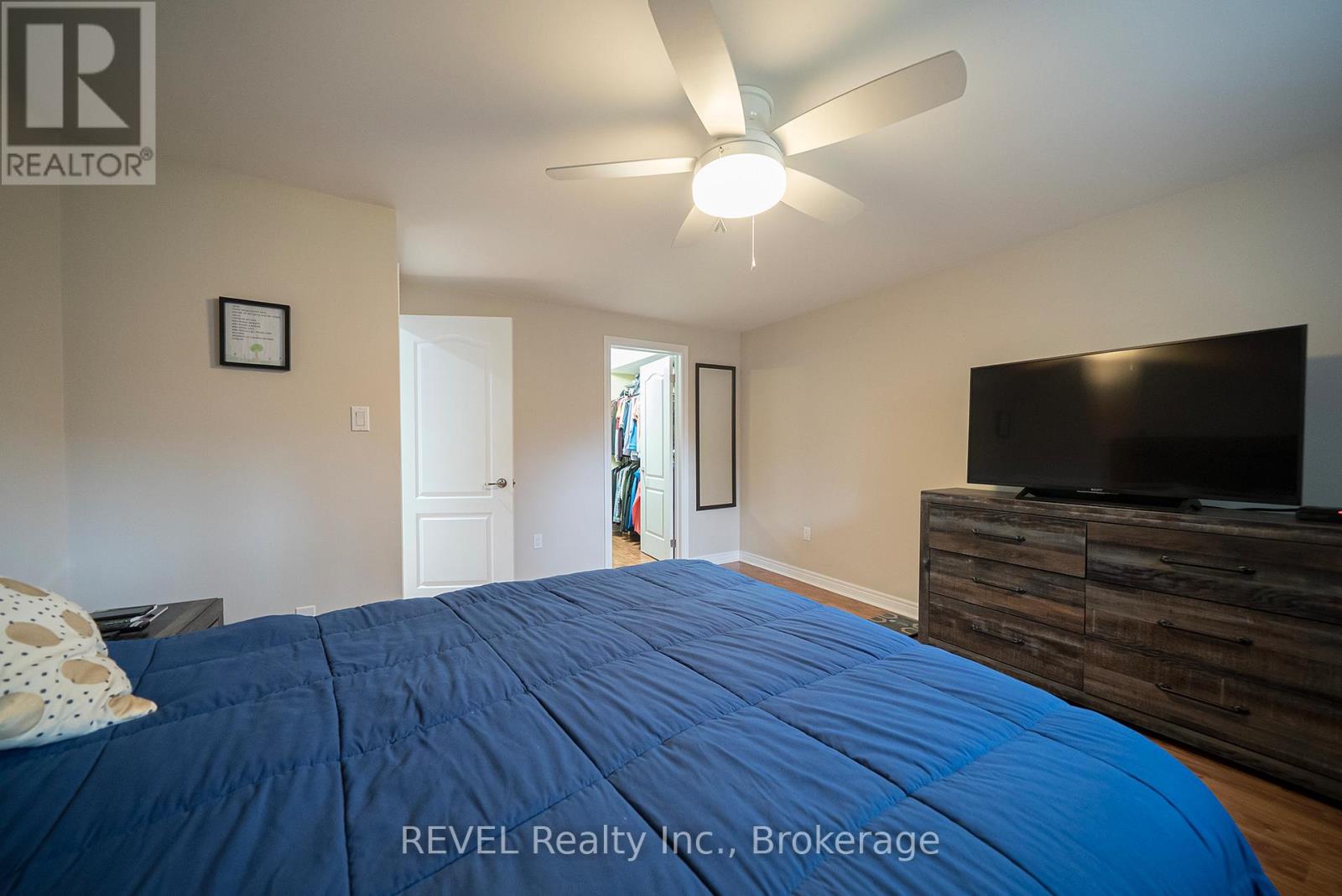 3 - 560 Grey Street, Brantford, Ontario  N3S 0C4 - Photo 24 - X12059813