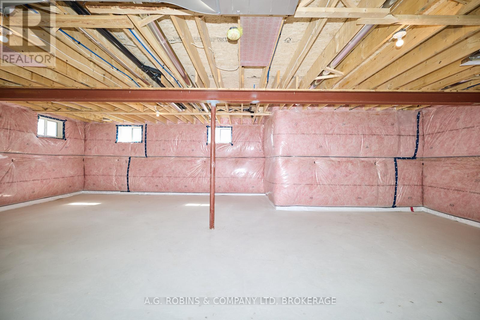 4124 Fly Road, Lincoln (983 - Escarpment), Ontario  L0R 1G0 - Photo 34 - X12059829