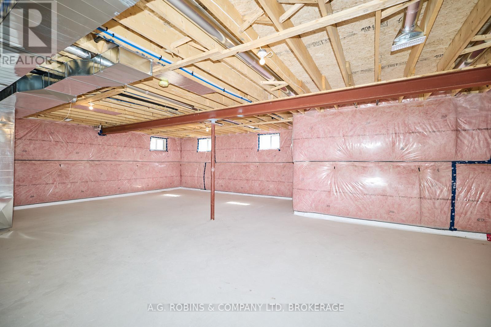 4124 Fly Road, Lincoln (983 - Escarpment), Ontario  L0R 1G0 - Photo 35 - X12059829