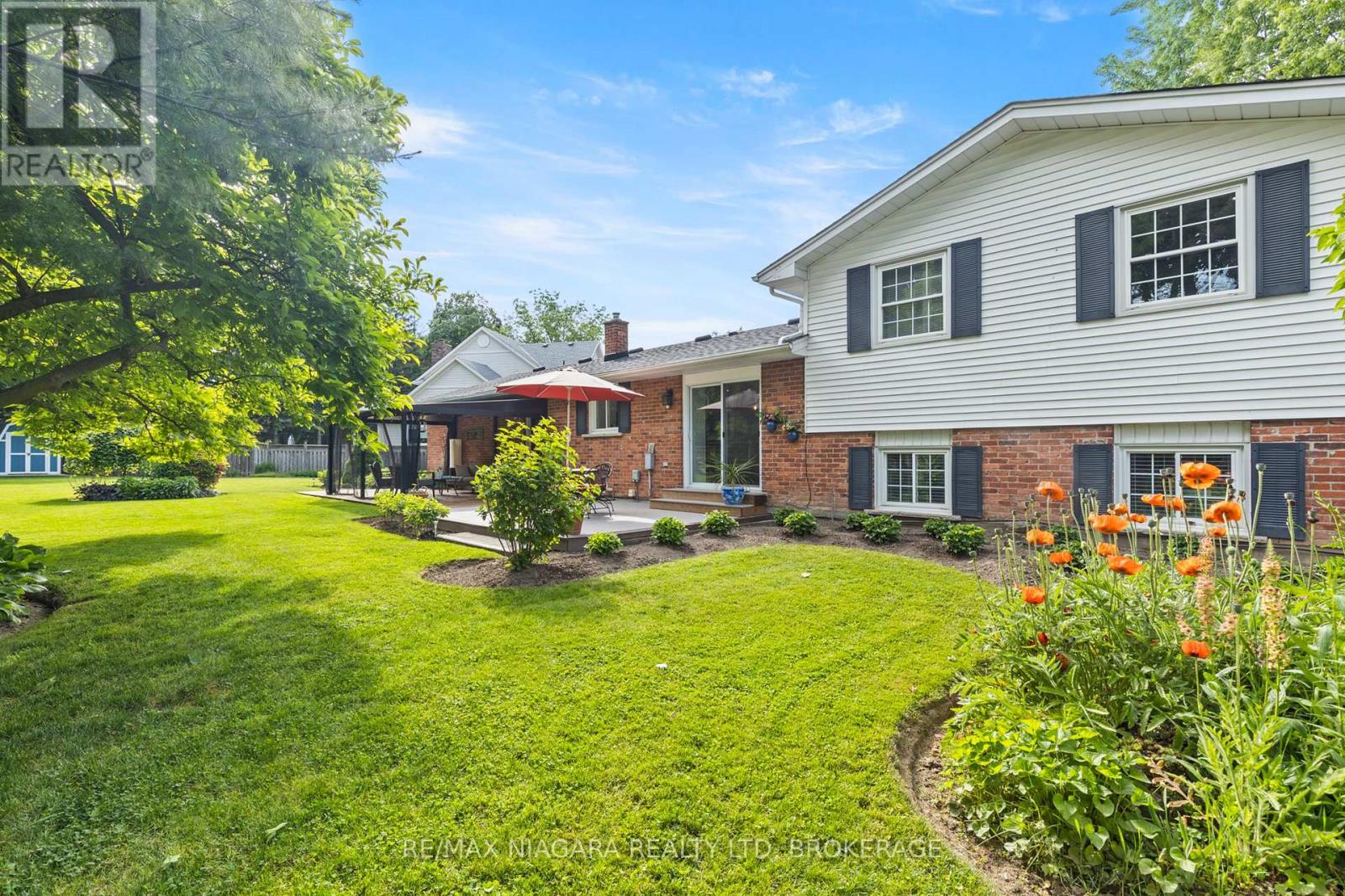 5 Loyalist Court, Niagara-On-The-Lake (101 - Town), Ontario  L0S 1J0 - Photo 33 - X12061401