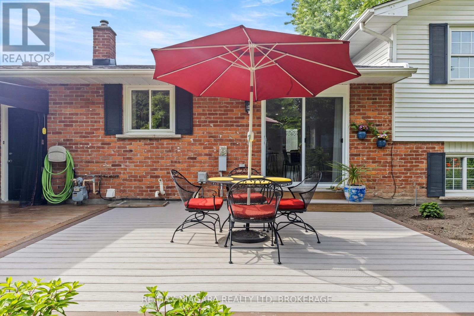 5 Loyalist Court, Niagara-On-The-Lake (101 - Town), Ontario  L0S 1J0 - Photo 36 - X12061401