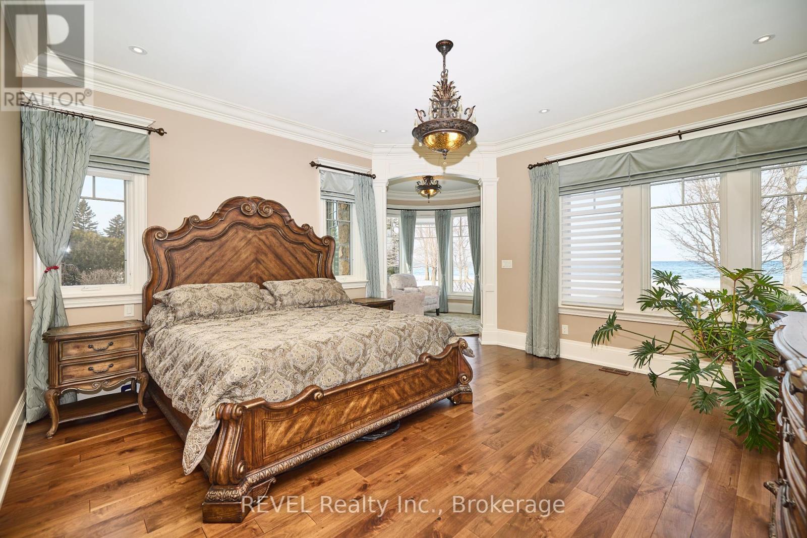 1234 Lakeshore Road N, Niagara-On-The-Lake (102 - Lakeshore), Ontario  L0S 1J0 - Photo 15 - X12061419