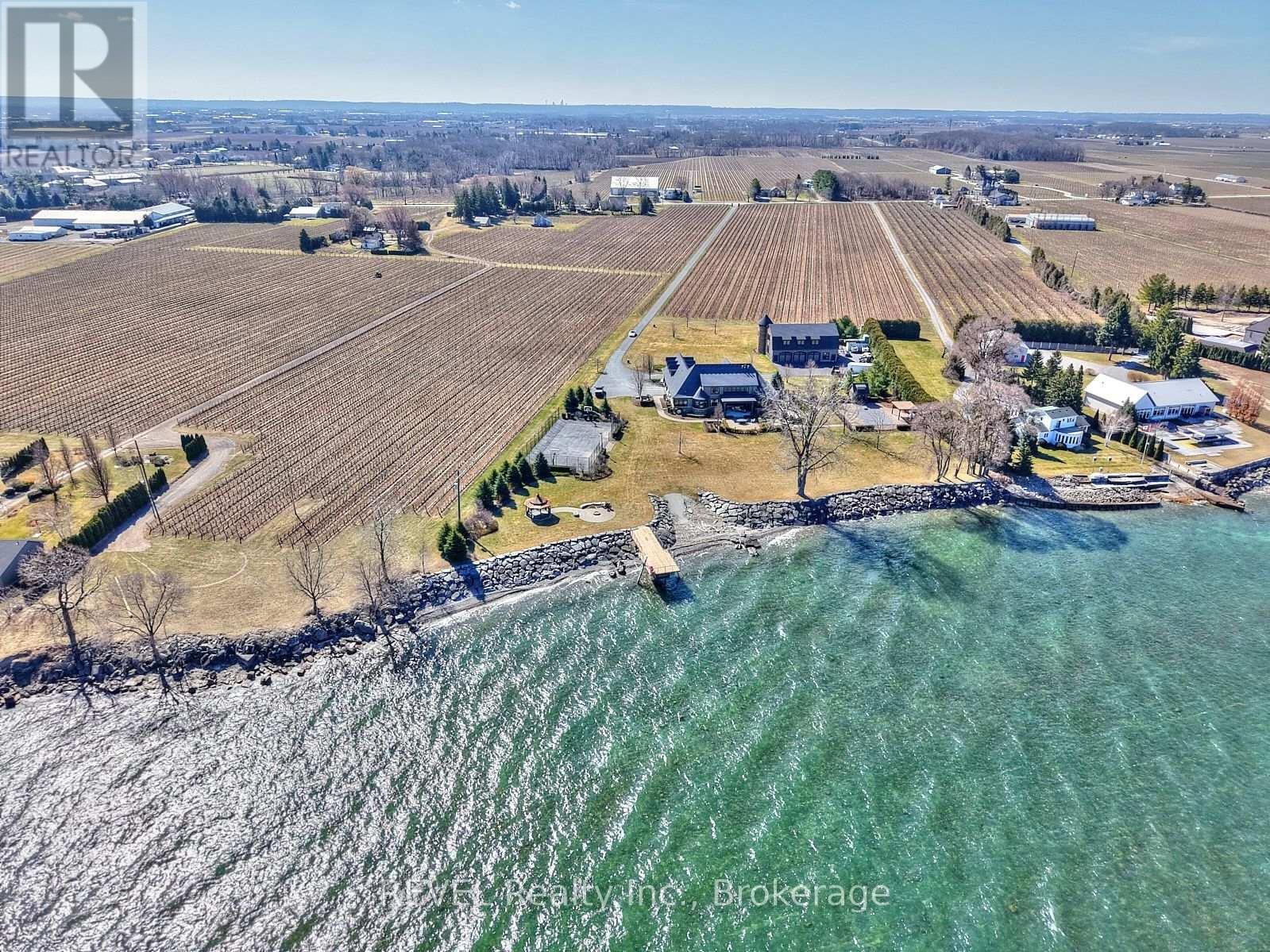 1234 Lakeshore Road N, Niagara-On-The-Lake (102 - Lakeshore), Ontario  L0S 1J0 - Photo 4 - X12061419
