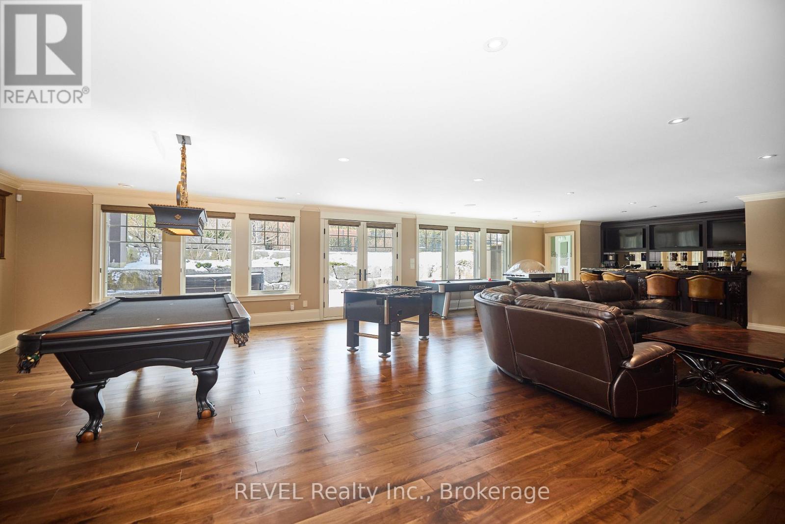 1234 Lakeshore Road N, Niagara-On-The-Lake (102 - Lakeshore), Ontario  L0S 1J0 - Photo 8 - X12061419