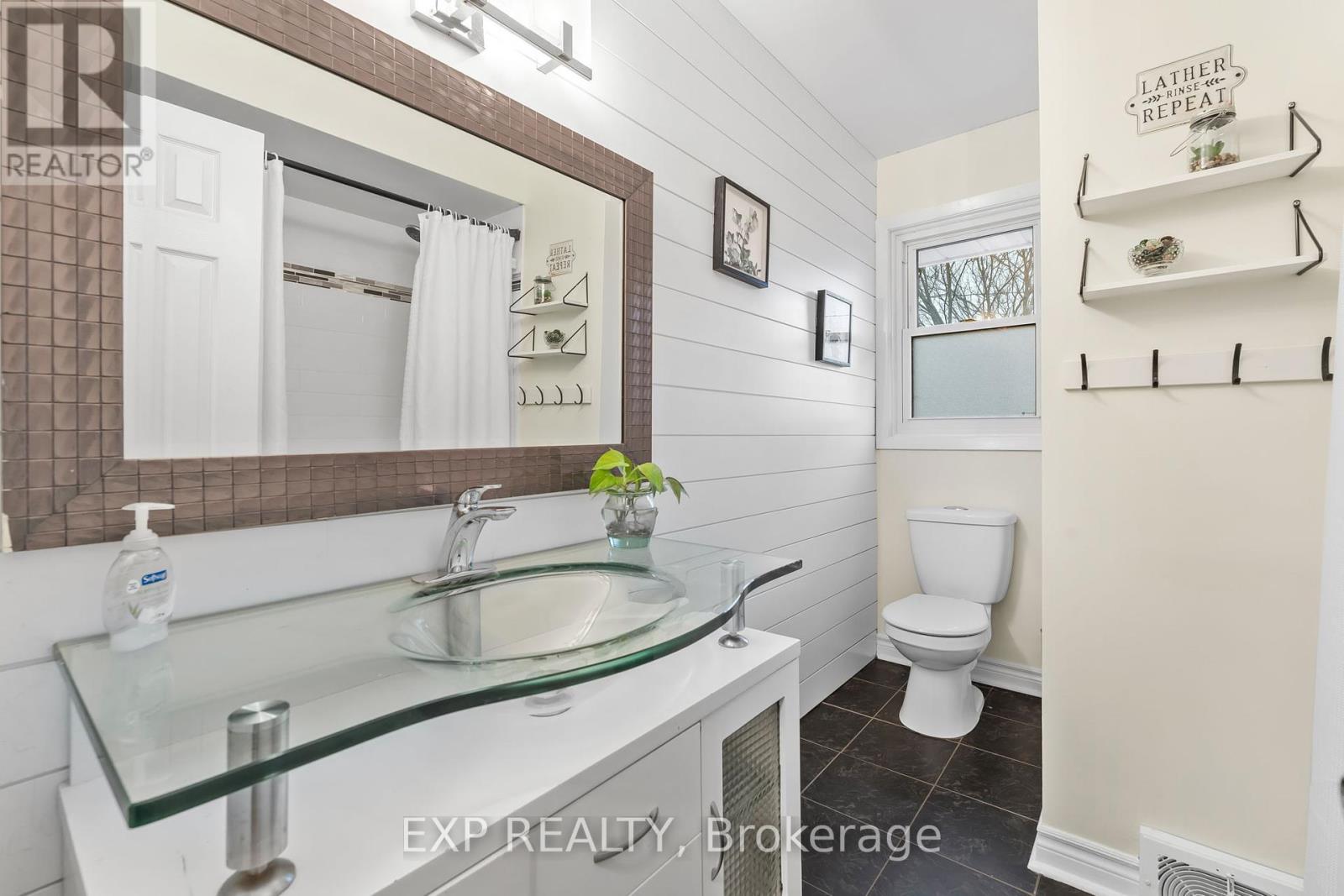 5 Tamarack Street, Welland (Prince Charles), Ontario  L3C 4X6 - Photo 22 - X12063069