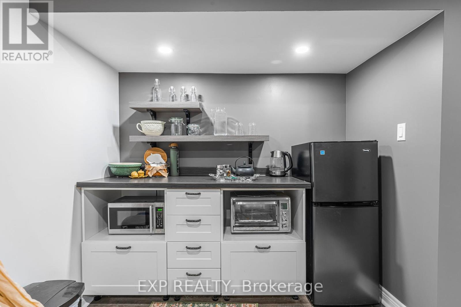 5 Tamarack Street, Welland (Prince Charles), Ontario  L3C 4X6 - Photo 29 - X12063069