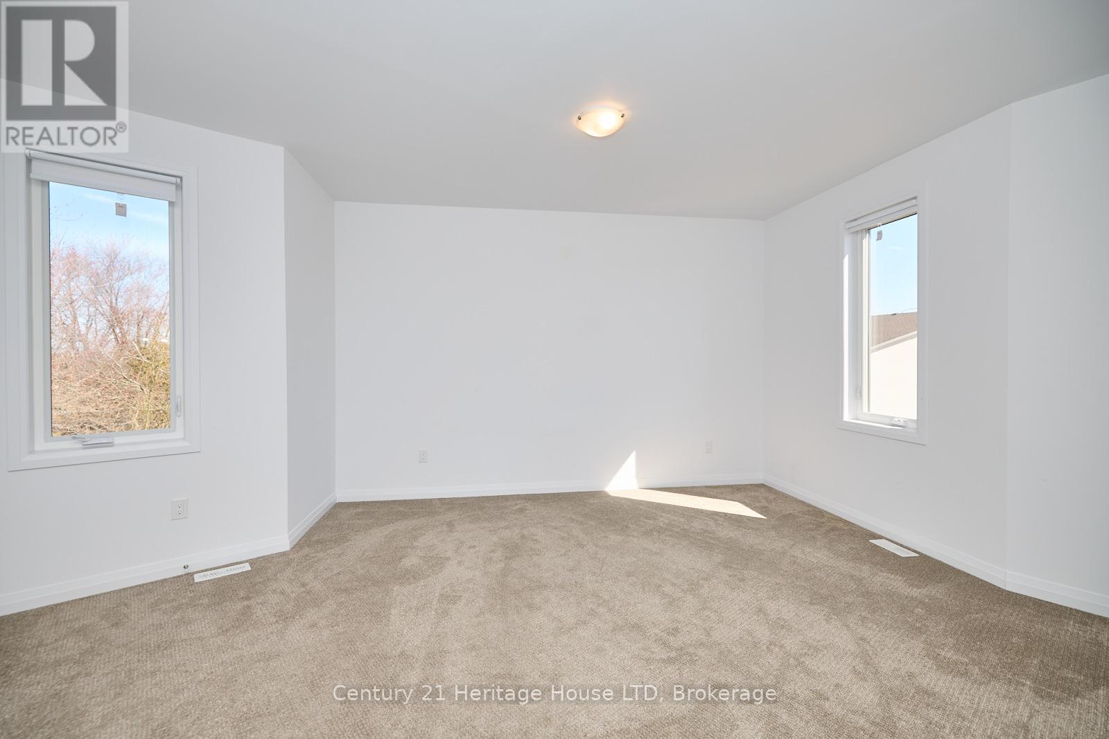 31 - 1465 Station Street, Pelham (662 - Fonthill), Ontario  L0S 1E3 - Photo 20 - X12063571
