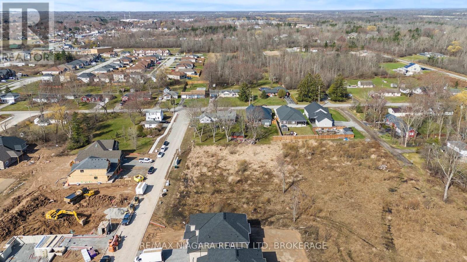 N/a Rutherford Avenue, Fort Erie (334 - Crescent Park), Ontario  L2A 4N1 - Photo 3 - X12064520
