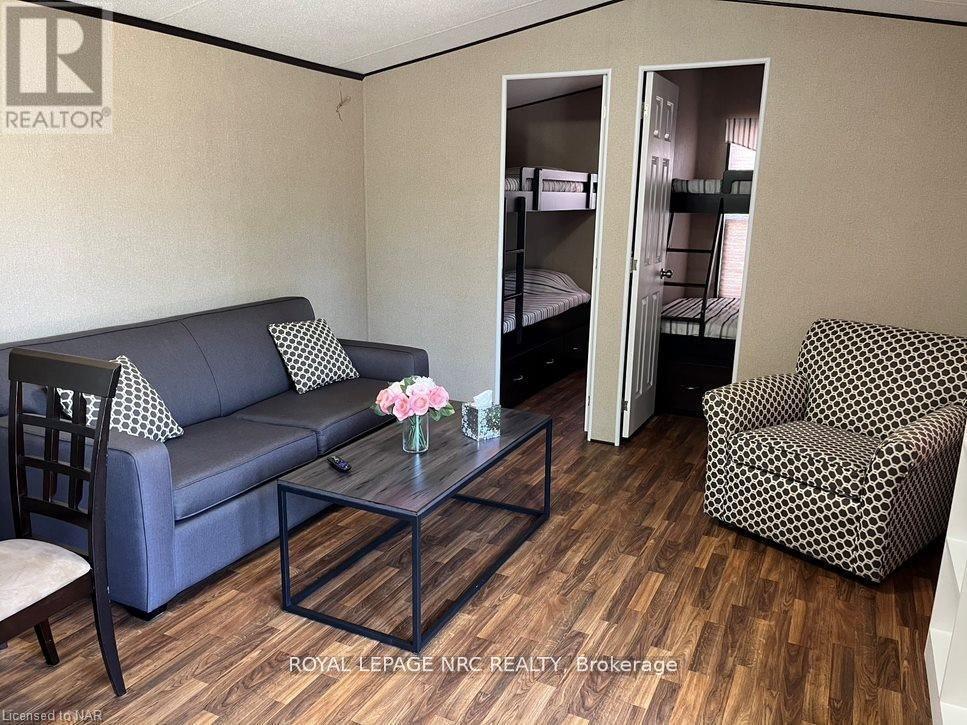 205 - 1501 Line 8 Road, Niagara-On-The-Lake (106 - Queenston), Ontario  L0S 1J0 - Photo 7 - X12064889