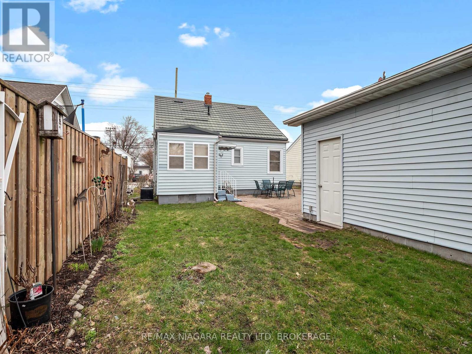 207 Gilmore Road, Fort Erie (332 - Central), Ontario  L2A 2M2 - Photo 28 - X12067033