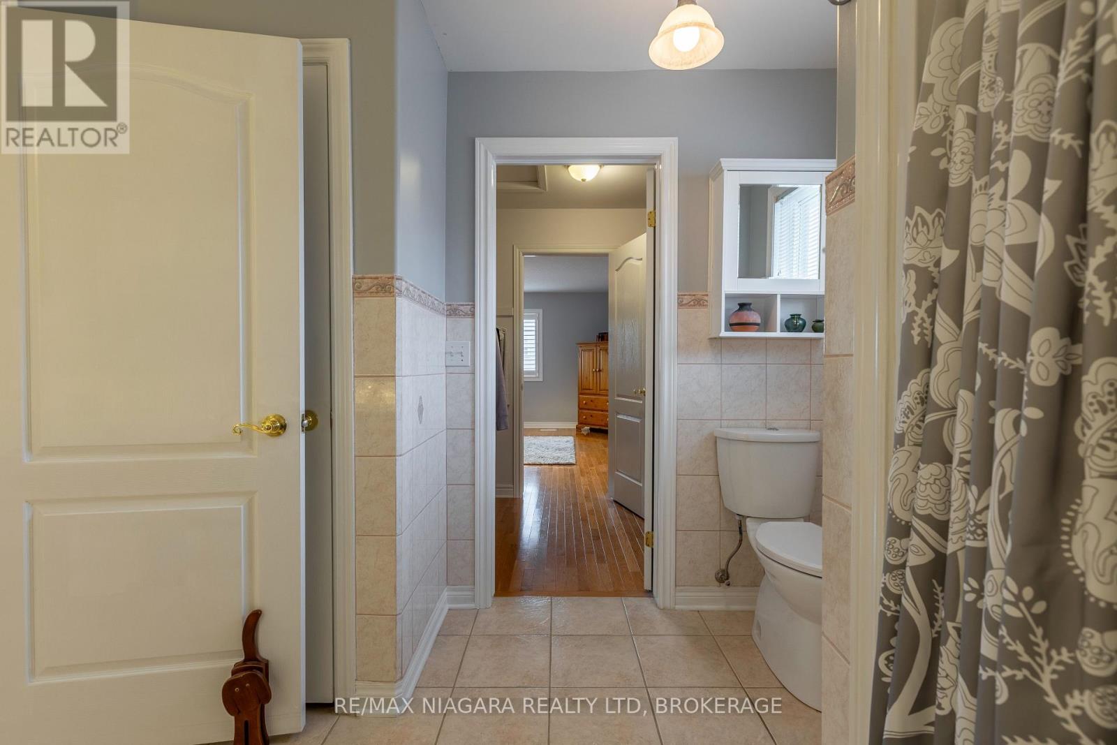 15 Lea Crescent, Welland (769 - Prince Charles), Ontario  L3C 7J6 - Photo 15 - X12072689