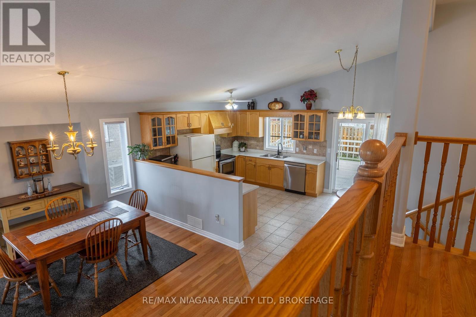 15 Lea Crescent, Welland (769 - Prince Charles), Ontario  L3C 7J6 - Photo 21 - X12072689