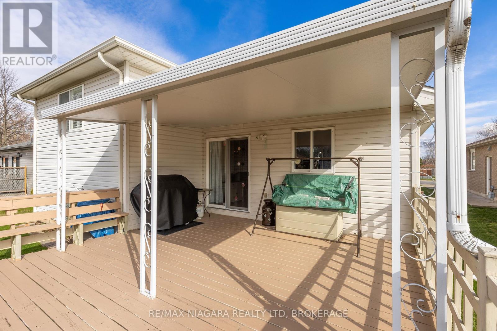 15 Lea Crescent, Welland (769 - Prince Charles), Ontario  L3C 7J6 - Photo 30 - X12072689