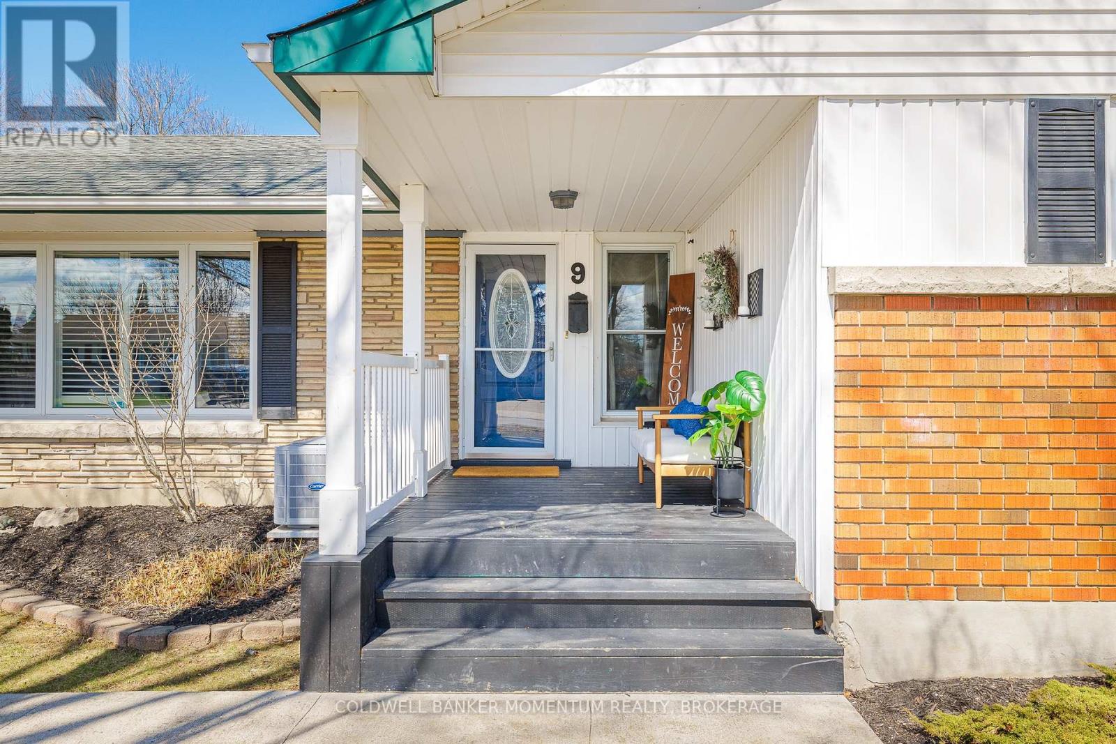 9 Bessborough Drive, St. Catharines (Bunting/linwell), Ontario  L2M 3G3 - Photo 3 - X12073785