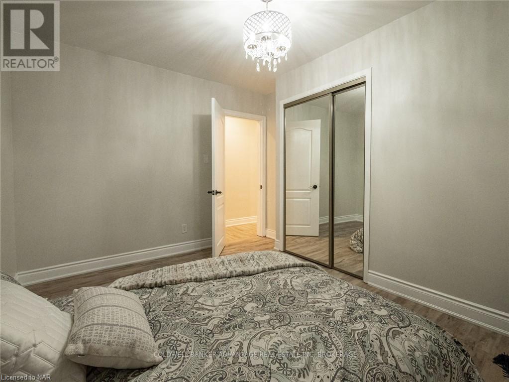 Upper Unit - 181 Thorold Road, Welland (769 - Prince Charles), Ontario  L3C 3V8 - Photo 10 - X12074055