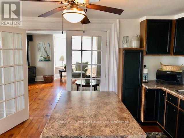 62 West Street, Port Colborne (878 - Sugarloaf), Ontario  L3K 4C8 - Photo 6 - X12074316